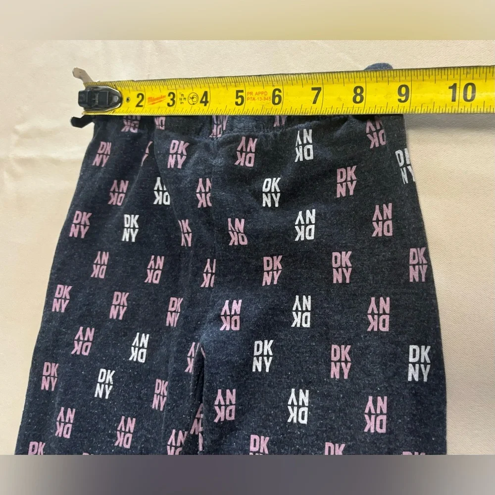 DKNY Gray Kids Leggings‎ w/ Pink & White Logos